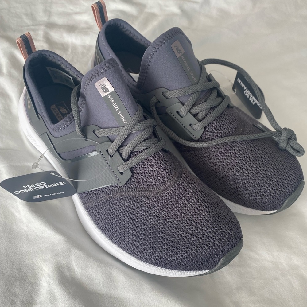 New balance sneakers size 8